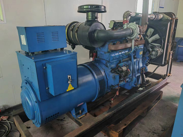 海城100kW柴油发电机组使用多级机油有哪些优缺点？